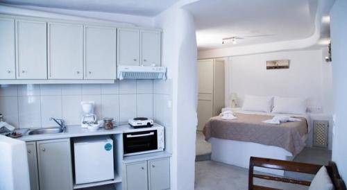 Греция, санторини.   Комплекс Marizan Caves. 02