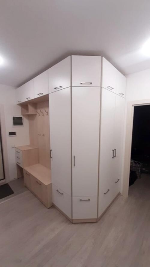 Наглядный пример того, почему люди заказывают мебель на заказ, а не покупают готовый из магазина. 01