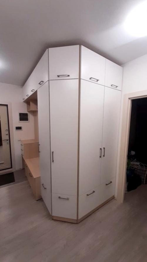 Наглядный пример того, почему люди заказывают мебель на заказ, а не покупают готовый из магазина. 02