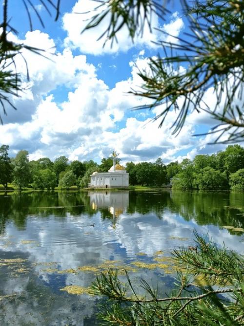 В день рождения а. с. Пушкина будет очень своевременно начать рассказывать о городе, который назван в честь великого поэта. 01