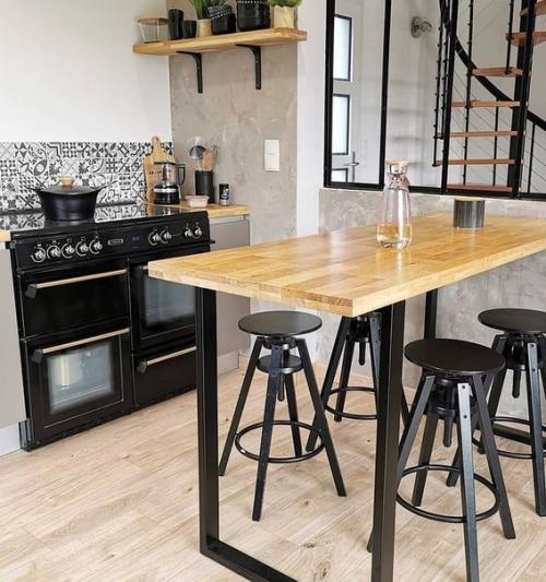 Небольшой, но стильный интерьер загородного дома в скандинавском стиле. 01