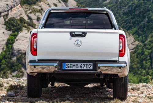 Mercedes - Benz X - Class. 02