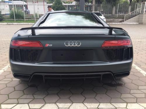 В Алматы прибыл суперкар ауди R8 V10 Plus. 04