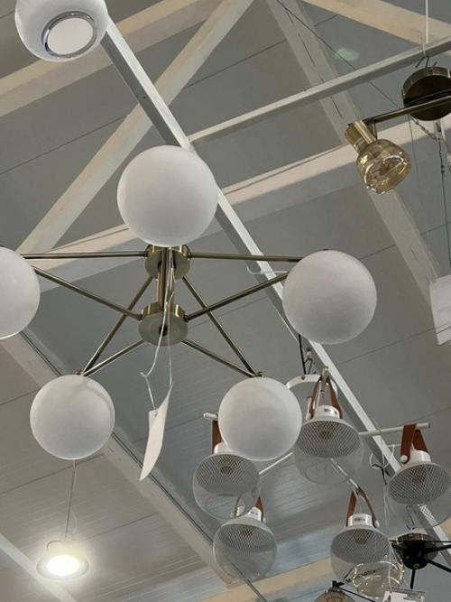 Мы предлагаем заглянуть в наш магазин в ТК Мегастрой и поближе познакомиться с представленным ассортиментом! 04