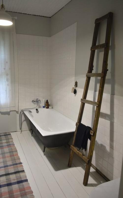 Я старые вещи люблю.
