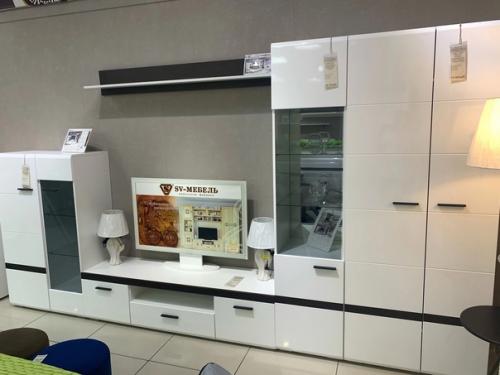 Коллекция Соло готова сверкать в вашей спальне или гостиной. 02