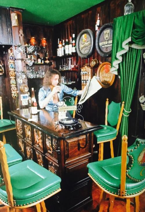 В июле 1974 года фотограф Диди цилль провел фотосессию дома у Ричи для немецкого журнала Bravo! 08