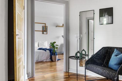 Интерьер квартиры - студии 34 м. 07