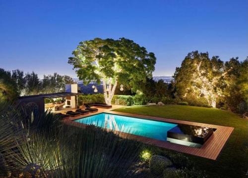 Вилла дженнифер энистон в Лос-Анджелес. 04