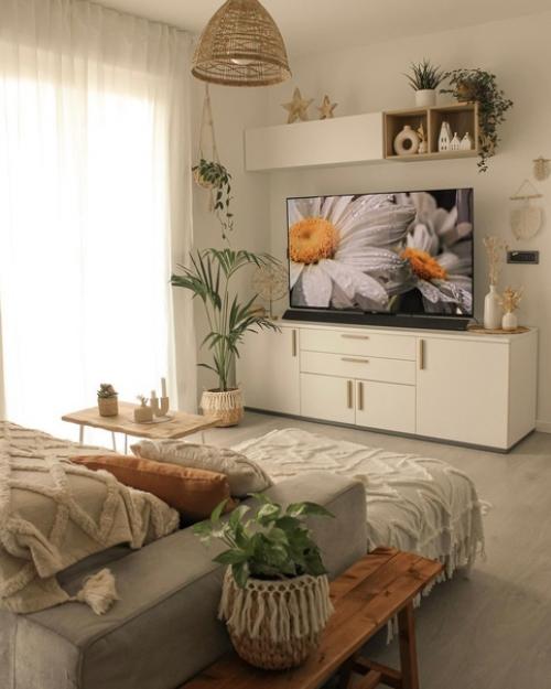 Ажурное ротанговое изголовье создает особый уют в спальне и само по себе является главным героем интерьера комнаты. 04