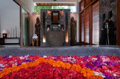 Вилла площадью 2, 800 квадратных метров на Бали. 02