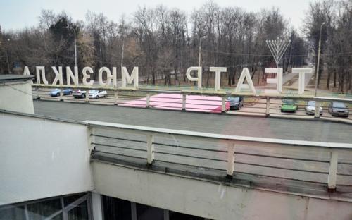 Дворец культуры имени Сергея Горбунова, также известный как ДК Горбунова или Горбушка, представляет собой значимое культурное учреждение Москвы. 01 Дворец культуры имени Сергея Горбунова, также известный как ДК Горбунова или Горбушка, представляет собой значимое культурное учреждение Москвы. 01