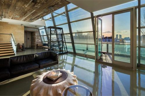 Двухэтажный стеклянный пентхаус в Сохо. 04