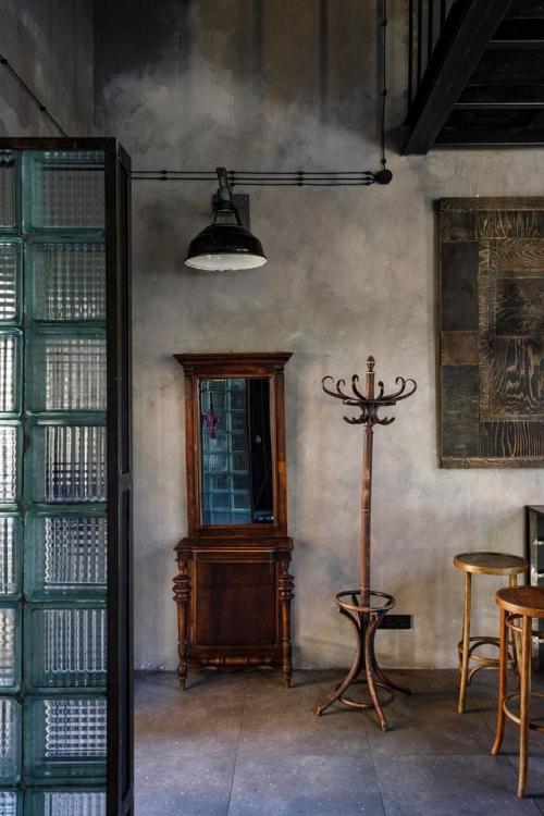 Кафе в красной поляне: стиль, вдохновлённый архитектурой пространства. 02