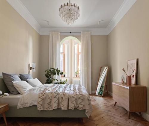 Интерьер в стиле икеа 1960-х в старом доме Санкт-петербурга. 06