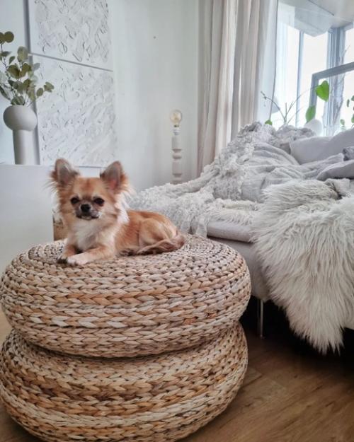 Самый лучший совет для небольших помещений, - это попытаться сделать комнаты внутри комнат. 04