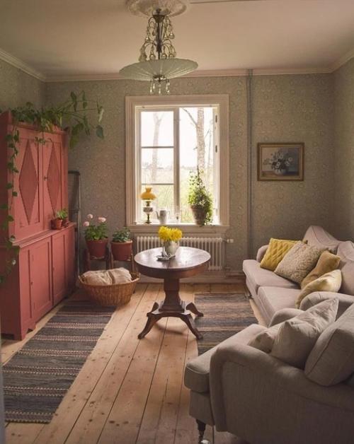 Деревенская атмосфера старинного дома 1880 года. 01