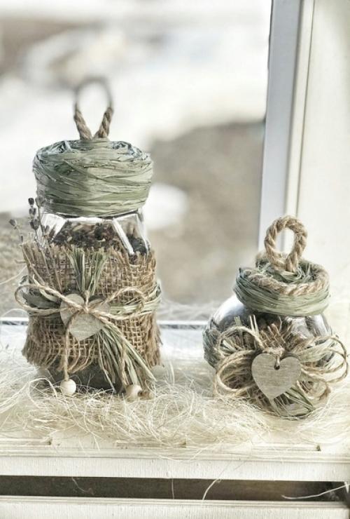 Декоративные баночки, сделанные своими руками, украсят интерьер, добавят уюта и теплоты. 06