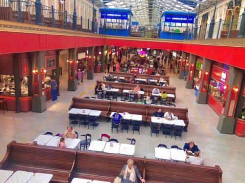 В 20 веке наш поезд Калининград - санкт - Петербург прибывал на варшавский вокзал. 02