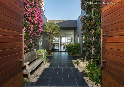 Живописное ущелье: дизайн - решения для узких мест на участке. 04