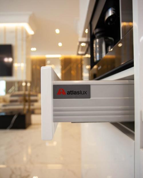 Наш готовый проект - элегантная и изысканная валенса фабрики атлас люкс на верхне - волжской набережной. 02