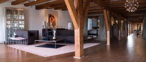 Лофт в Амстердаме в здании старого склада. 09