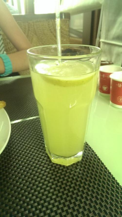 Была с подругой в Мадлене после ремонта - там классно! 02