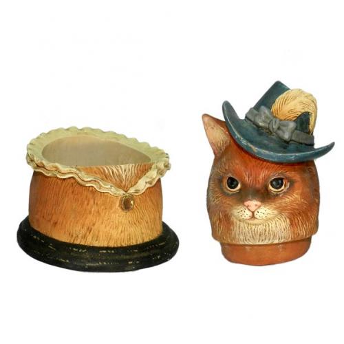 Мы хотим обратить ваше внимание на чудо - шкатулки, которые замечательным образом украсят интерьер детской комнаты или спальни в стиле Прованс. 03