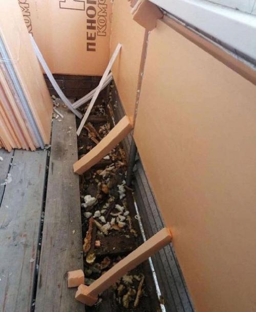 Всем привет.  Делюсь нашим капремонтом балкона. 01