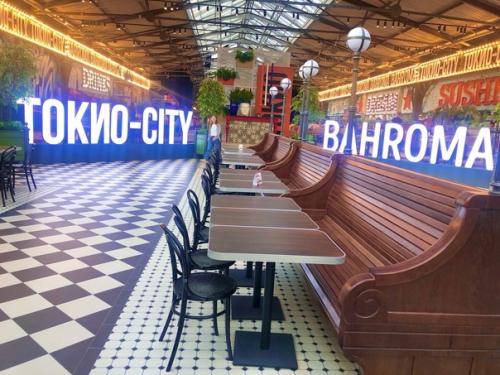 В 20 веке наш поезд Калининград - санкт - Петербург прибывал на варшавский вокзал. 07