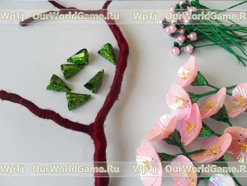 Мастер класс веточка цветущей вишни из пайеток и бусинок. 07