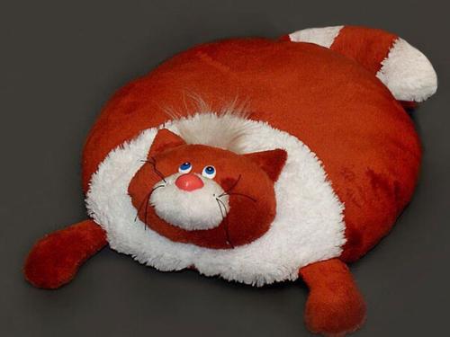 В нашем замечательном микрорайоне живет очень много соседей, которые любят животных! 04