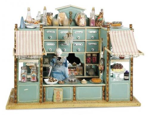 Кукольные домики появились в 16 веке и предназначались не для игр, а для украшения интерьера. 07