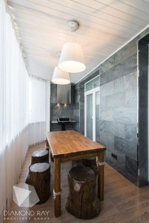 Данный проект просторной квартиры в Новосибирске, Россия, включает в себя все, что необходимо для комфорта. 09