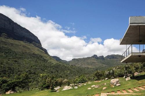 Дом бомба (Do Bomba House) в Бразилии от Sotero Arquitetos. 04