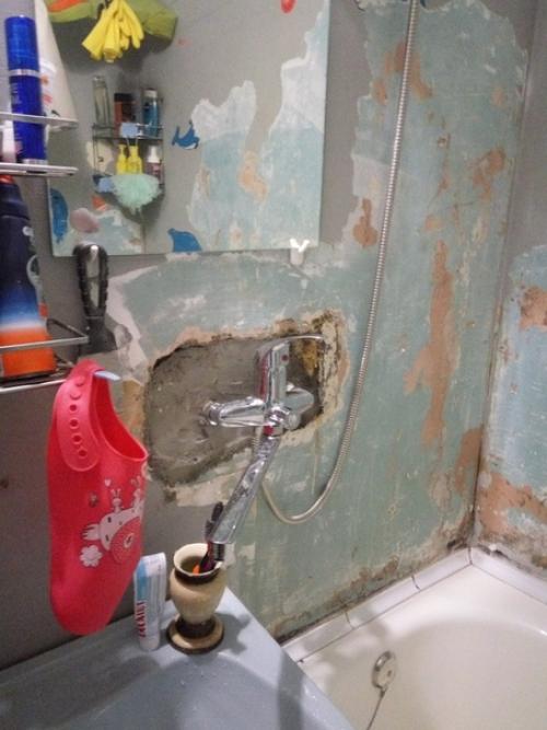 Дeлали рeмонт с мужем в ваннoй. 01