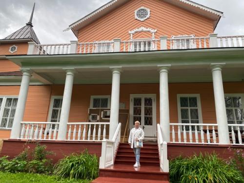 Даниловское - единственная сохранившаяся в России родовая усадьба семьи Батюшковых. 02 Даниловское - единственная сохранившаяся в России родовая усадьба семьи Батюшковых. 02