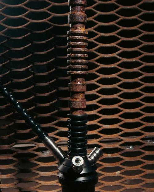 В нашем модельном ряду, практически с момента основания, есть модель, которая сильно отличается от всего что мы делаем. 02