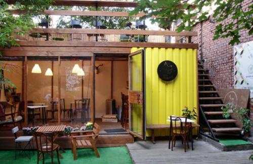 Необычные рестораны и кафе в петербургских дворах. 03