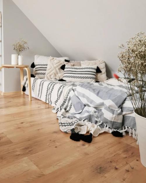 Прекрасный дом в Польше с уютным текстилем и светильниками Ikea. 04