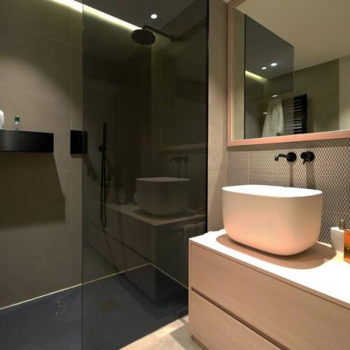 Мы собрали для вас самые красивые ванные комнаты - фото дизайна интерьера, идеи декора и оформления ванной. 01