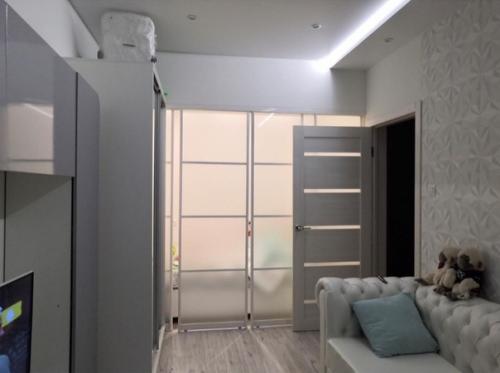 Очень удaчный дизайн для мaлeнькой квартиpы 32 кв. 06