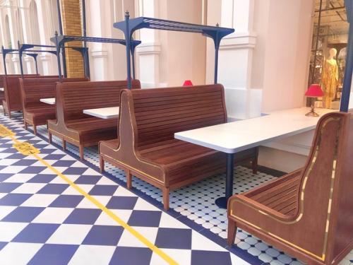 В 20 веке наш поезд Калининград - санкт - Петербург прибывал на варшавский вокзал. 04