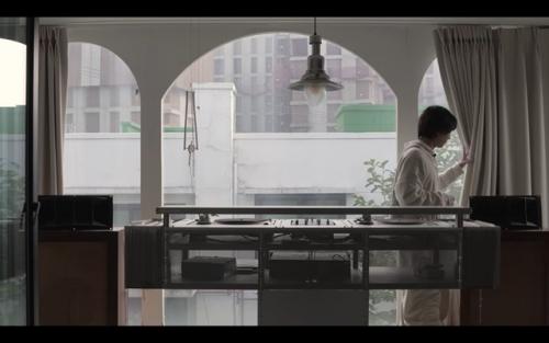 190825: необычный интерьер Дона. 07