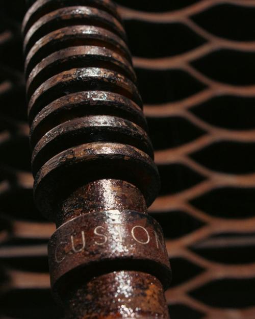 В нашем модельном ряду, практически с момента основания, есть модель, которая сильно отличается от всего что мы делаем. 01