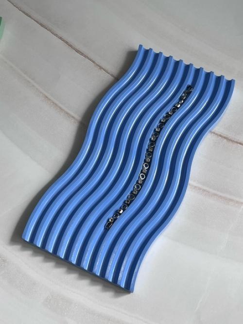 Декоративный поднос Волна и стакан из гипса ручной работы красивый и изящный предмет для вашего интерьера. 02