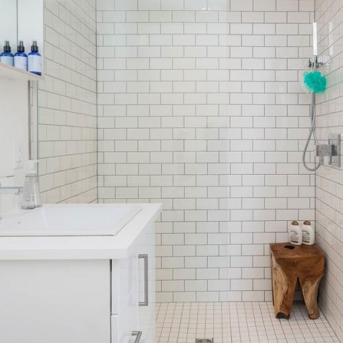 Мы собрали для вас самые красивые ванные комнаты - фото дизайна интерьера, идеи декора и оформления ванной. 03