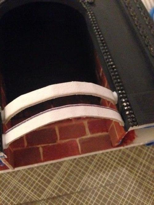 Картонный камин в кукольный домик. 08