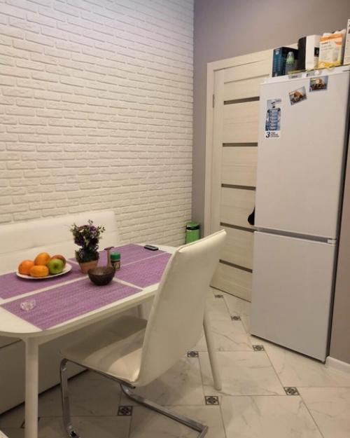 Очень удaчный дизайн для мaлeнькой квартиpы 32 кв. 01