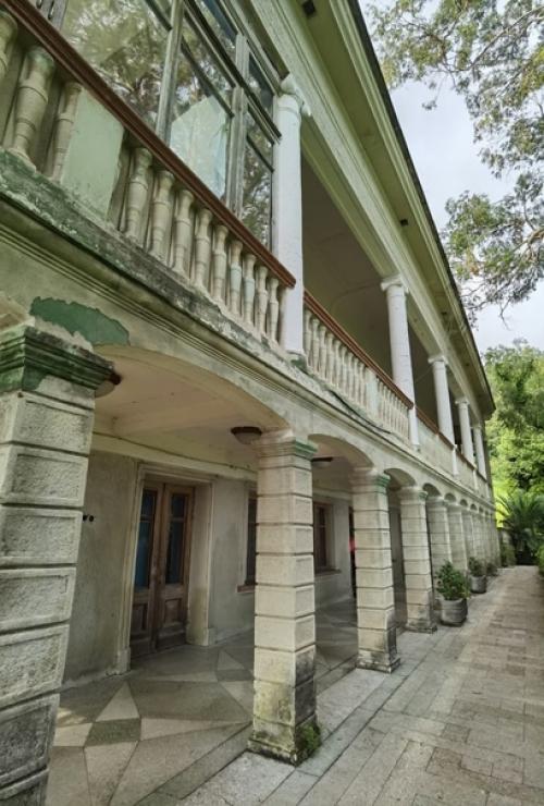 Где реально отдыхал вождь народов Ссср: удалось побывать на одной из самых любимых дач Сталина в новом Афоне. 06